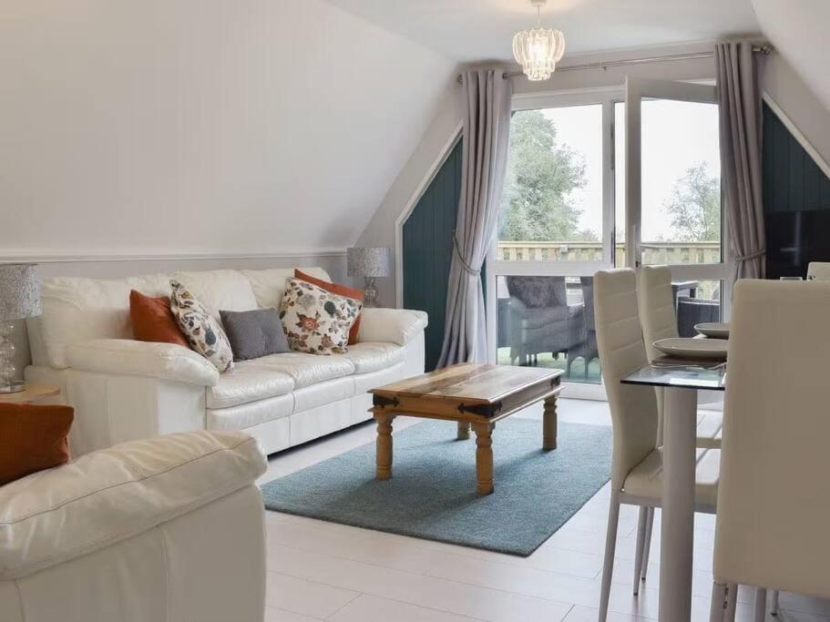 24 Valley Lodge Holiday Cottage Callington Extérieur photo